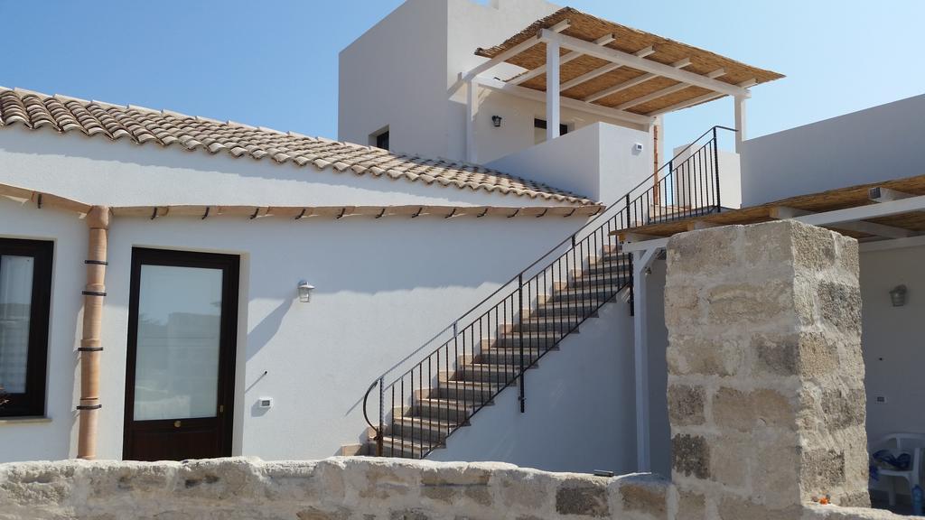 Casa Vacanze Senia Del Rais Фавиньяна Номер фото